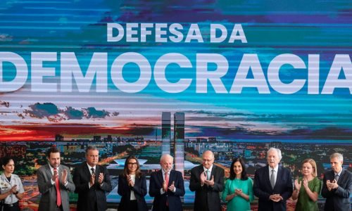 Lula, janja, boulos e mais parlamentares do atual governo