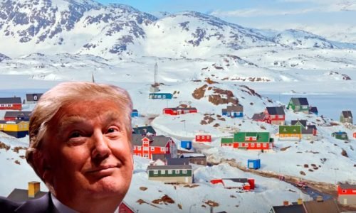 Trump e ao fundo Groelandia