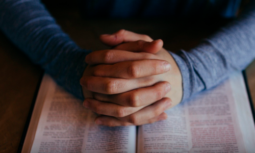 Isaías-41-10-foi-o-versículo-mais-lido-de-2025 - -“Não-temas”_