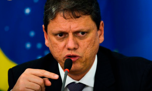 Tarcísio-diz-que-Brasil-falhou-em-liderar-transição-na-Venezuela (1)