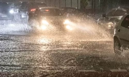 alerta vermelho inmet adverte chuvas torrenciais no rio e 19 estados (1)