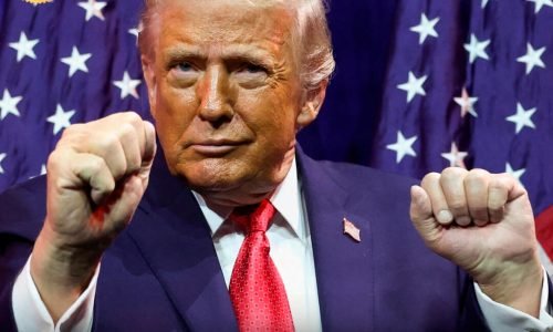 eua revogam 100 mil vistos e reafirmam doutrina de soberania e lei sob influência do trumpismo