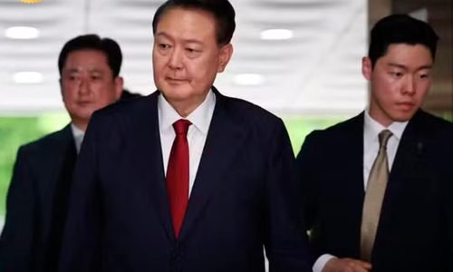 ex presidente da coreia do sul, yoon suk yeol, é condenado a 5 anos de prisão por obstrução da justiça (1)