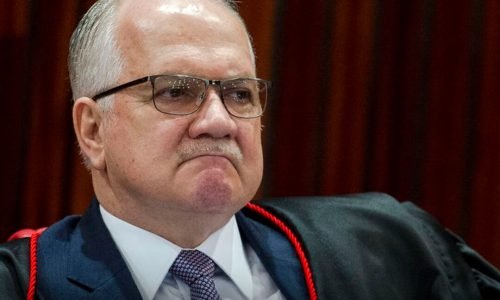 fachin alerta se stf não se autolimitar, poderá haver limitação de poder externo e cita exemplos negativos (1)