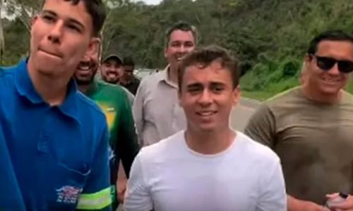 nikolas a pé protesto contra prisão de bolsonaro! (1)