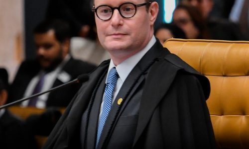 zanin triunfa milhões contra sogro! (1)